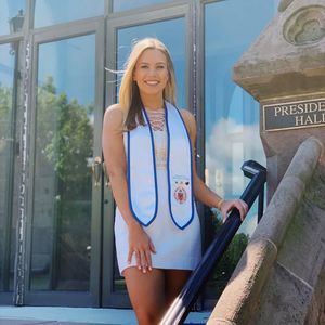 Meet your Posher, Gillian